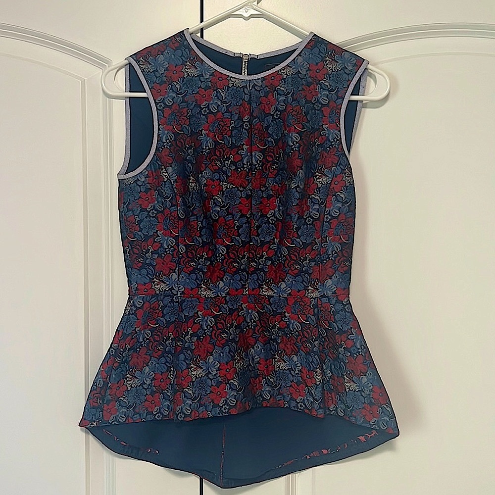 BCBG MaxAzria Top - Picture 1 of 5